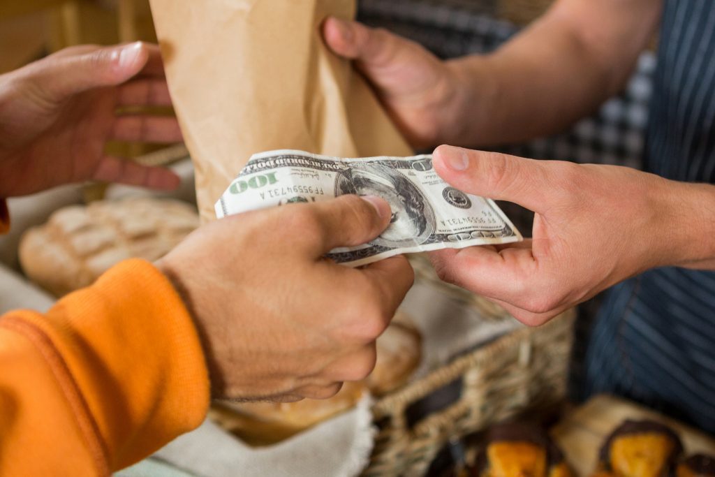 Merchant Services Cash Discount Program Pay with cash at location